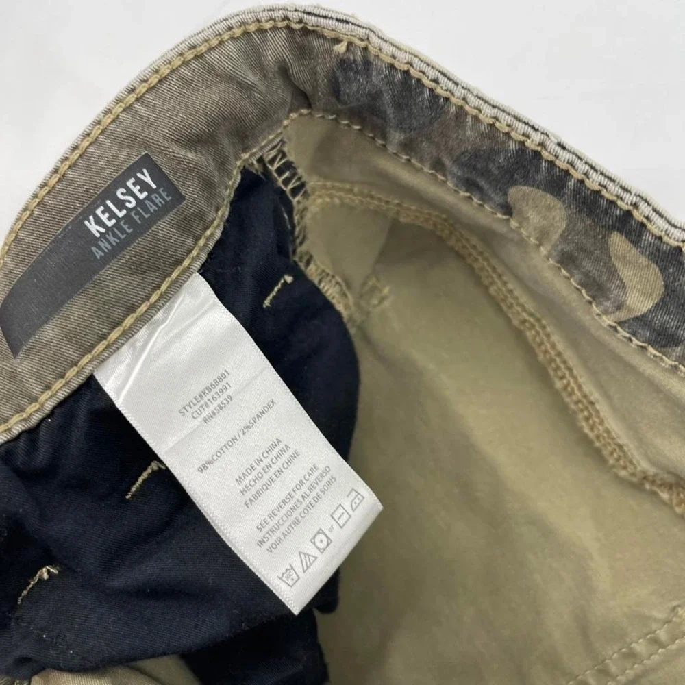Kut From The Cloth Army Camo Bootcut Flare Jeans High Rise 10 Grunge Utility